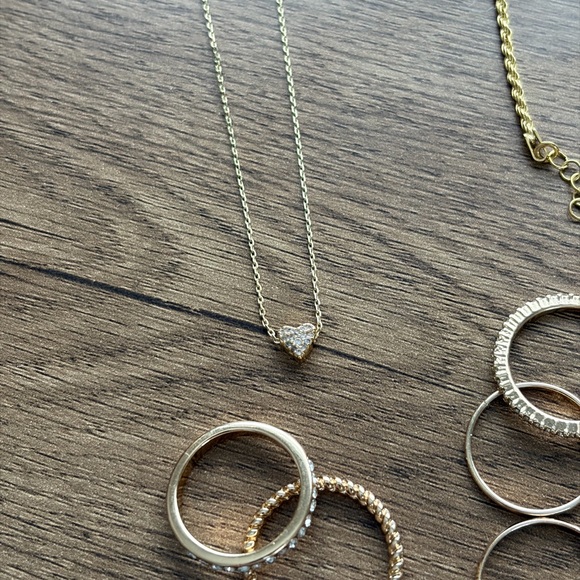 Random Gold Plated Jewelry - Picture 2 of 8